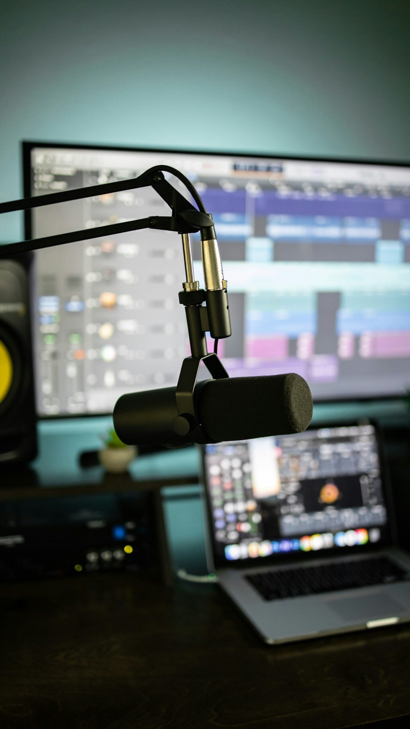 How Podcasts Are Changing the Way We Learn